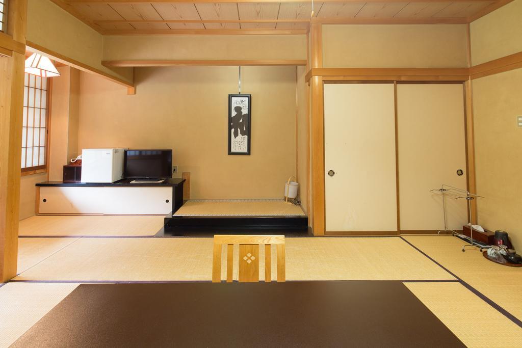 Kazeya Hotel Takayama  Exterior photo